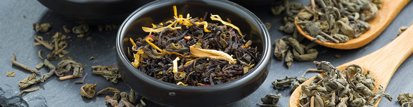 Les thés aromatisés par couleur